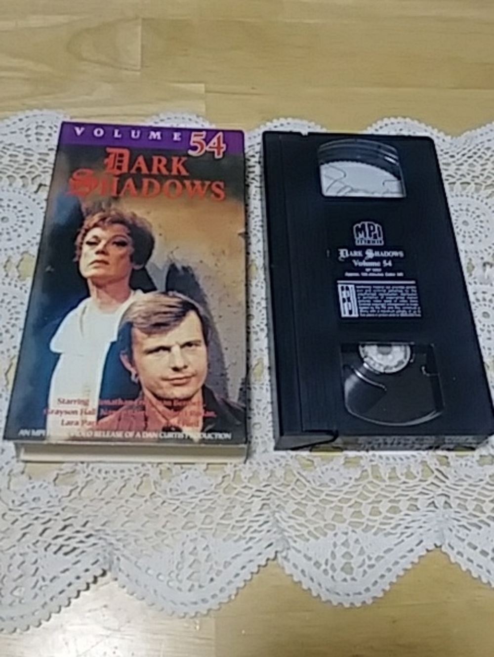 Vintage Dark Shadows Volume 54 VHS - Vampires, werewolves, horror, suspense